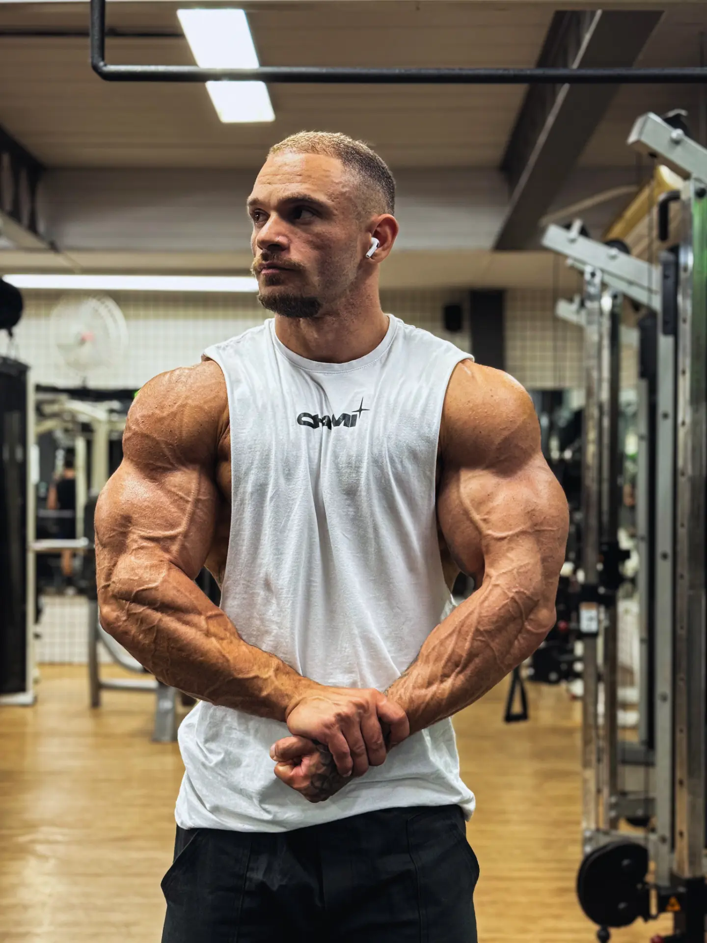 Retrato de Matheus Antunes, nutricionista esportivo e clínico